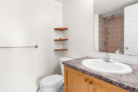 Photo 15 at 258 Meadowbreeze Drive, Emerald Meadows/Trailwest, Kanata