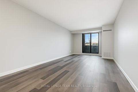 Photo 20 at 901 - 200 Bay Street, Ottawa Centre