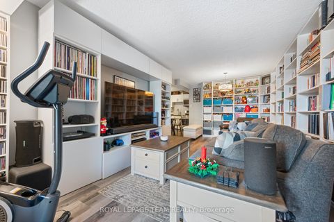 Photo 22 at 901 - 200 Bay Street, Ottawa Centre