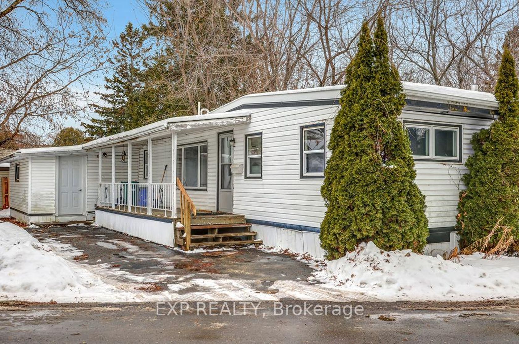 9 Dell Avenue, Nepean (Industrial Park), Ottawa 