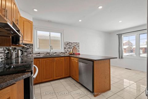 Photo 6 at 2060 Gardenway Drive, Fallingbrook/Gardenway South, Orleans