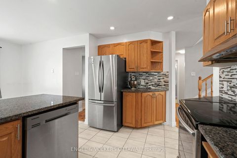 Photo 8 at 2060 Gardenway Drive, Fallingbrook/Gardenway South, Orleans