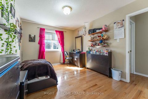 Photo 17 at 160 Grassy Plains Drive, Emerald Meadows/Trailwest, Kanata