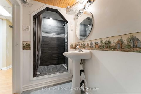 Photo 22 at 160 Grassy Plains Drive, Emerald Meadows/Trailwest, Kanata