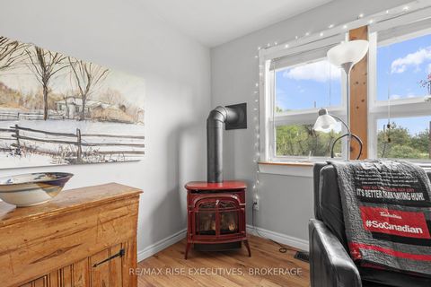 Photo 7 at 2329 HARLEM Road, Rideau Lakes (Bastard) Twp, Rideau Lakes