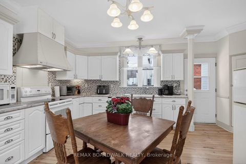 Photo 4 at 11 Alfred Street, SMITHS FALLS, Smiths Falls