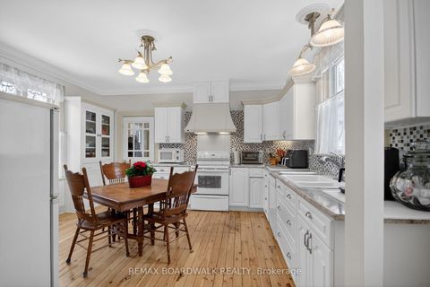 Photo 7 at 11 Alfred Street, SMITHS FALLS, Smiths Falls