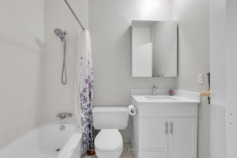 Photo 7 at 104 - 475 Laurier Avenue W, Ottawa Centre