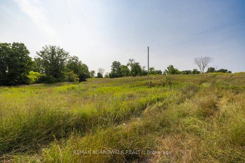 Photo 2 at 816 Bennett Lake Road, Bathurst/Burgess & Sherbrooke (Bathurst) Twp, Tay Valley