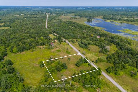 Photo 11 at 816 Bennett Lake Road, Bathurst/Burgess & Sherbrooke (Bathurst) Twp, Tay Valley