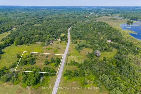 Photo 12 at 816 Bennett Lake Road, Bathurst/Burgess & Sherbrooke (Bathurst) Twp, Tay Valley