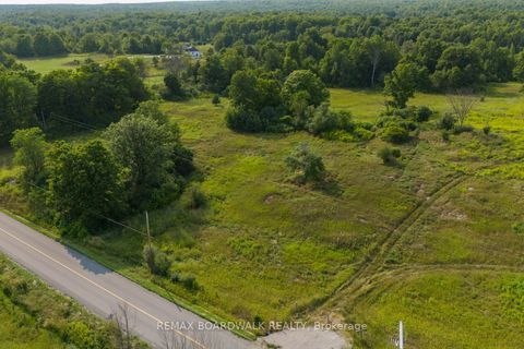 Photo 16 at 816 Bennett Lake Road, Bathurst/Burgess & Sherbrooke (Bathurst) Twp, Tay Valley