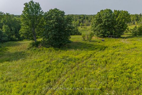 Photo 20 at 816 Bennett Lake Road, Bathurst/Burgess & Sherbrooke (Bathurst) Twp, Tay Valley