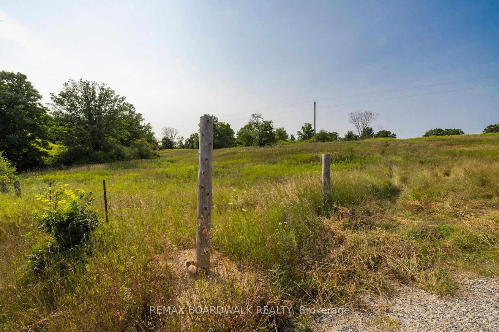 816 Bennett Lake Road, Bathurst/Burgess & Sherbrooke (Bathurst) Twp, Tay Valley 2