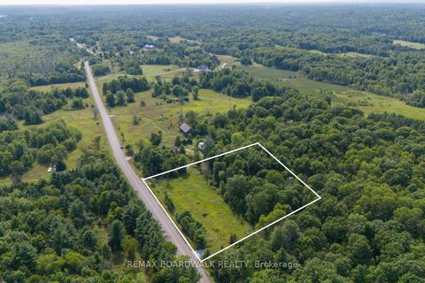 Photo 11 at 752 Bennett Lake Road, Bathurst/Burgess & Sherbrooke (Bathurst) Twp, Tay Valley