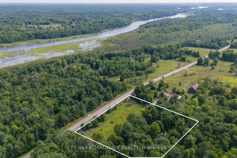 Photo 12 at 752 Bennett Lake Road, Bathurst/Burgess & Sherbrooke (Bathurst) Twp, Tay Valley