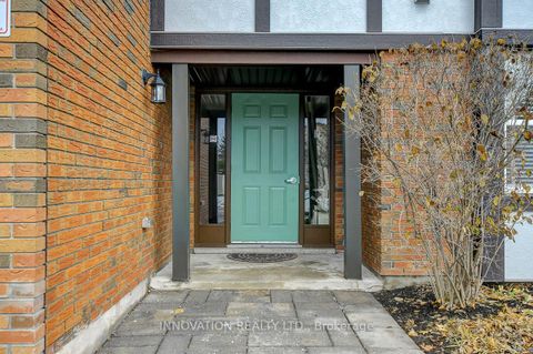 Photo 2 at B - 216 Equestrian Drive, Bridlewood, Kanata