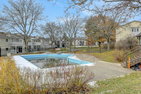 Photo 33 at B - 216 Equestrian Drive, Bridlewood, Kanata