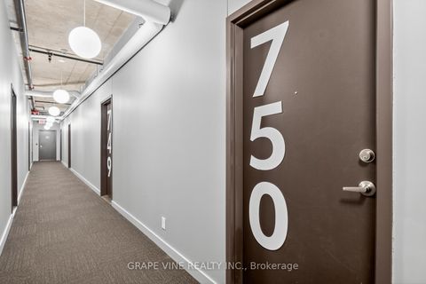 Photo 4 at 750 - 340 Mcleod Street, Ottawa Centre