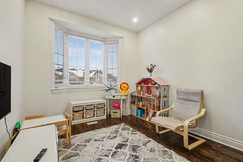 Photo 14 at 145 Desmond Trudeau Drive, Arnprior