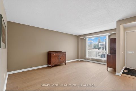 Photo 6 at 6885 Bilberry Drive, Convent Glen North, Orleans