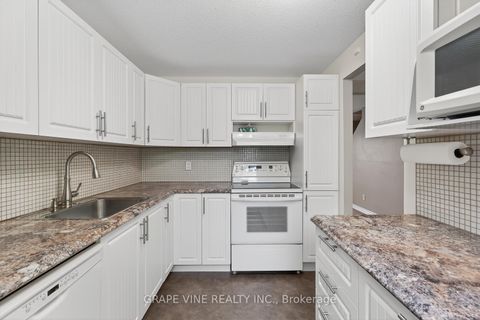 Photo 13 at 6885 Bilberry Drive, Convent Glen North, Orleans