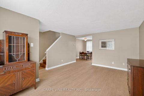 Photo 15 at 6885 Bilberry Drive, Convent Glen North, Orleans