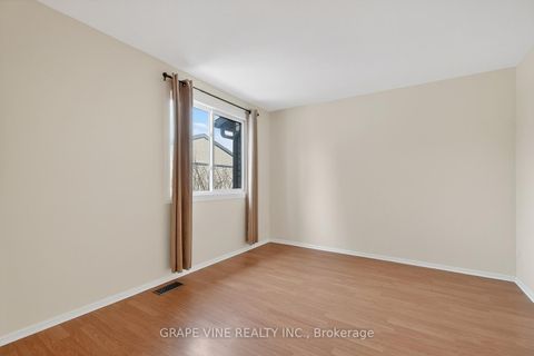 Photo 16 at 6885 Bilberry Drive, Convent Glen North, Orleans