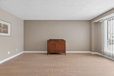 Photo 36 at 6885 Bilberry Drive, Convent Glen North, Orleans