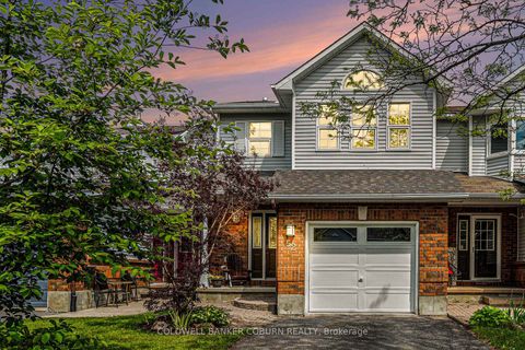 Photo 2 at 52 Blackdome Crescent, Kanata Lakes/Heritage Hills, Kanata