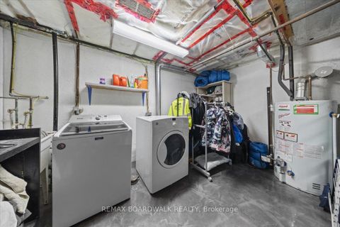 Photo 31 at 7 Gagnon Court, Beaverbrook, Kanata