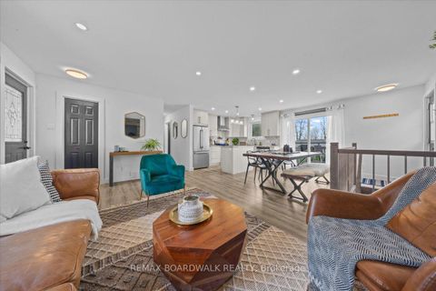 Photo 4 at 2462 Dunning Road, Cumberland West, Orleans