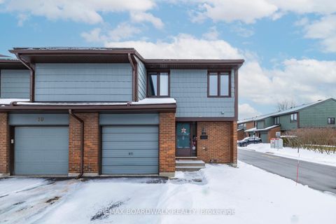 Photo 2 at 12 Selye Crescent, Beaverbrook, Kanata