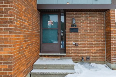 Photo 3 at 12 Selye Crescent, Beaverbrook, Kanata