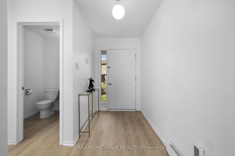 Photo 4 at 12 Selye Crescent, Beaverbrook, Kanata