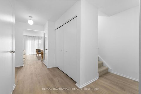 Photo 5 at 12 Selye Crescent, Beaverbrook, Kanata