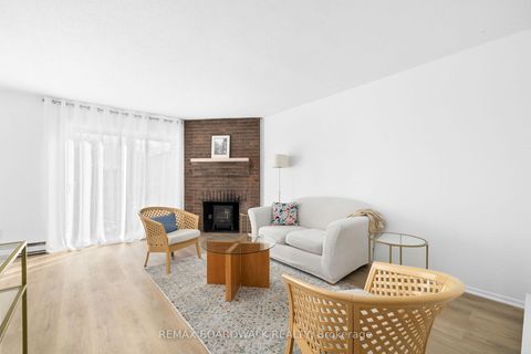 Photo 7 at 12 Selye Crescent, Beaverbrook, Kanata