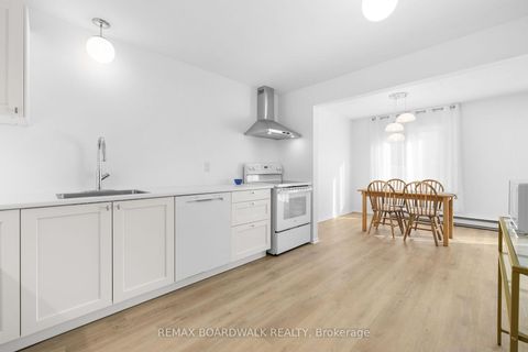 Photo 15 at 12 Selye Crescent, Beaverbrook, Kanata