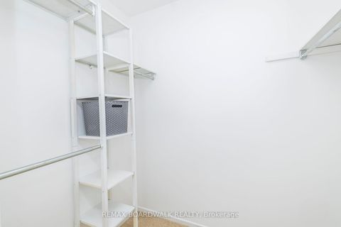 Photo 29 at 12 Selye Crescent, Beaverbrook, Kanata