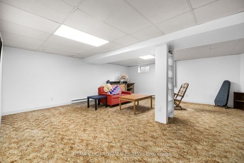 Photo 37 at 12 Selye Crescent, Beaverbrook, Kanata