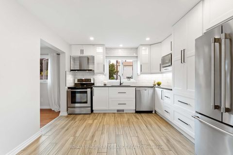 Photo 14 at 6345 Mattice Avenue N, Chateauneuf, Orleans