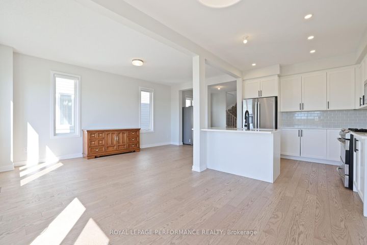 Photo 12 at 116 Main Halyard Lane, Nepean (Half Moon Bay), Ottawa