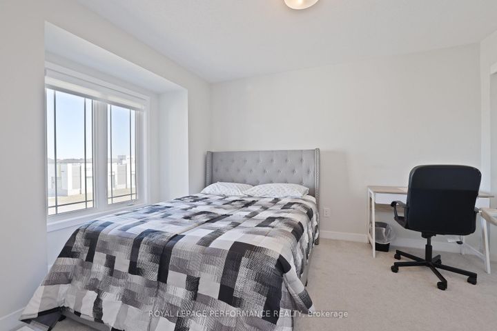 Photo 16 at 116 Main Halyard Lane, Nepean (Half Moon Bay), Ottawa