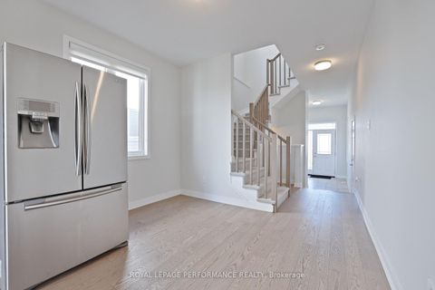 Photo 5 at 116 Main Halyard Lane, Nepean (Half Moon Bay), Ottawa