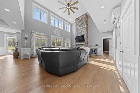 Photo 5 at 2440 Emmett Road, Cumberland West, Orleans