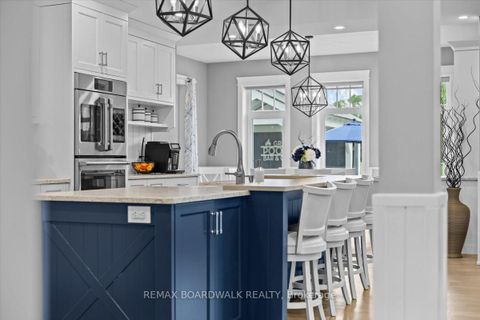 Photo 10 at 2440 Emmett Road, Cumberland West, Orleans