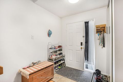 Photo 1 at 677 Mathieu Way, Fallingbrook/Pineridge, Orleans