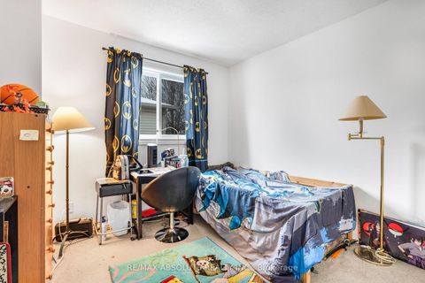 Photo 10 at 677 Mathieu Way, Fallingbrook/Pineridge, Orleans