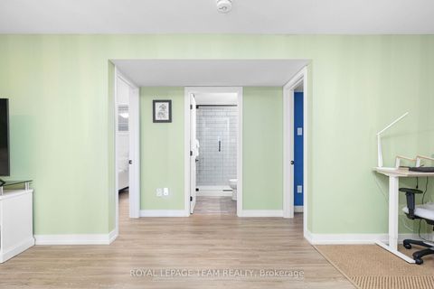 Photo 31 at 432 Gidran Circle, Emerald Meadows/Trailwest, Kanata