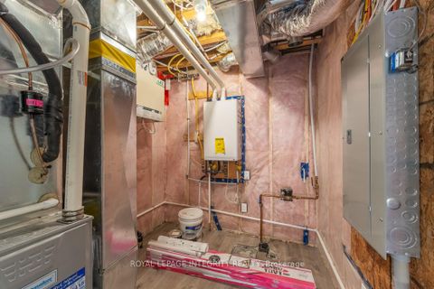 Photo 37 at B - 875 CONTOUR Street, Mer Bleue/Bradley Estates/Anderson Park, Orleans